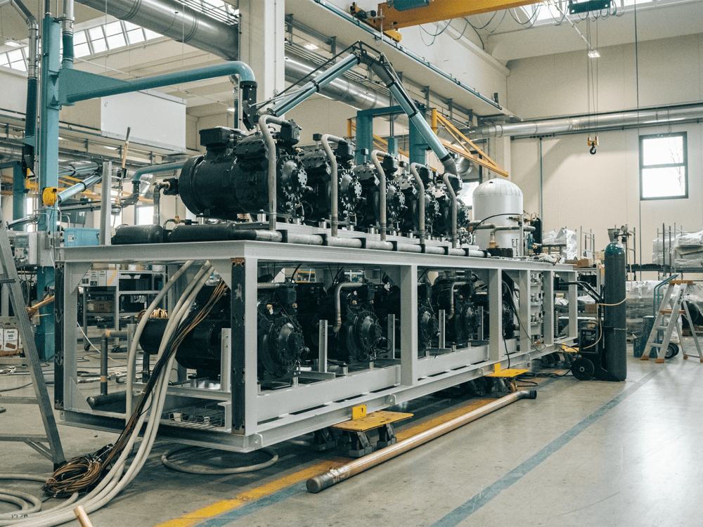 Transcritical and Subcritical CO2 Systems